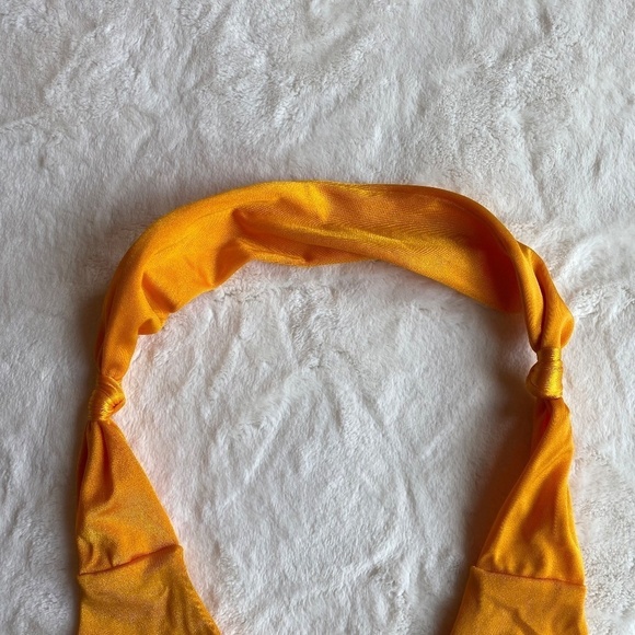 New! Agua Bendita Naya bikini top in Arabella 19626 - Picture 8 of 10